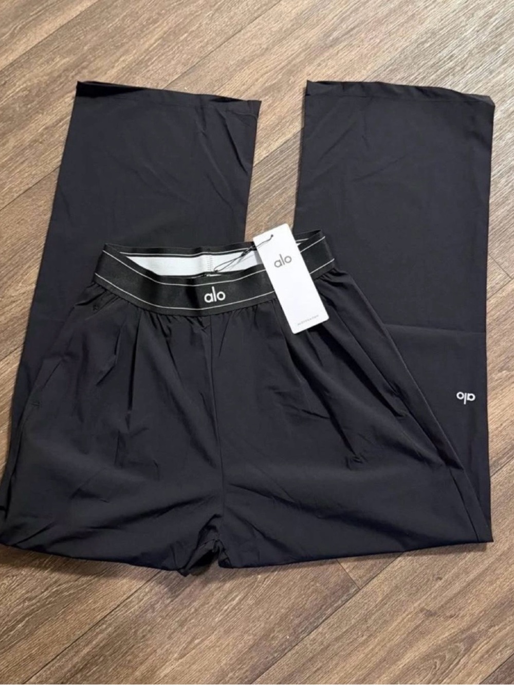 ALO Yoga Black Trouser Pants